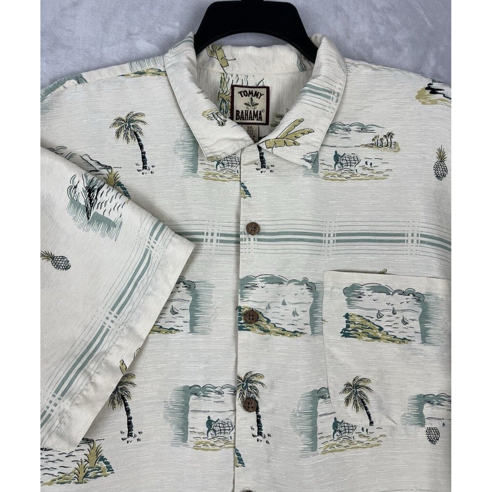 TOMMY BAHAMA VTG Men Shirt XXL Beige 100%Silk Hawaiian Short Sleeve Island Print